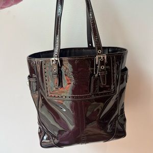 90’s brown patent leather purse